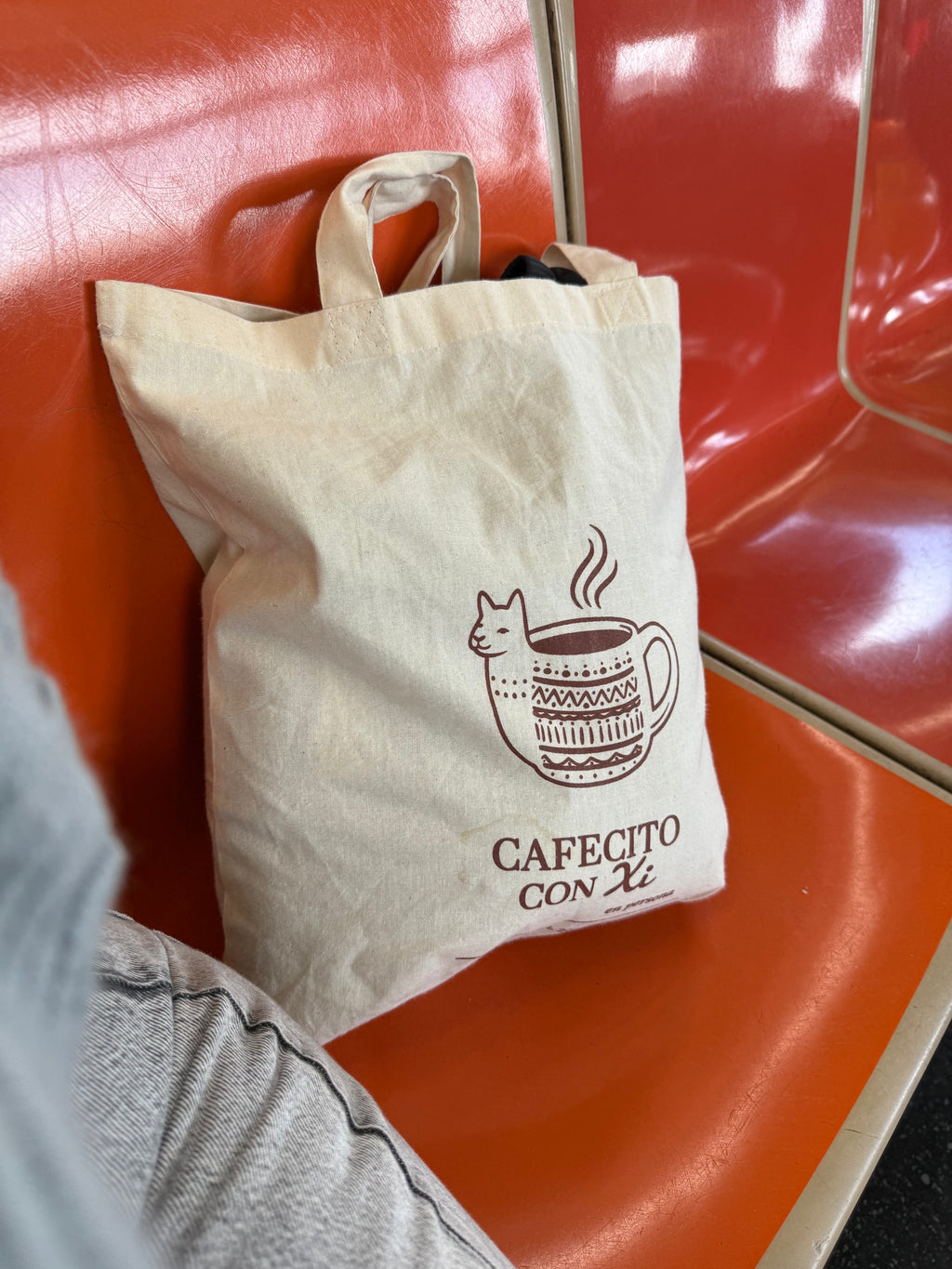 Cafecito con Xi Reusable Tote Bag